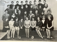 In a high school photo in the class of 1964/1965