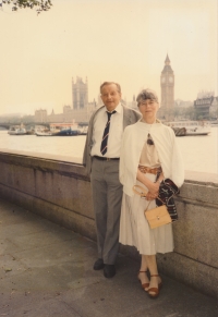 Parents Jaroslav Srb and Marta Srbová, London 1991