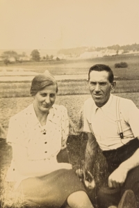 Aloisie a Václav Knedlhansovi, Svatava