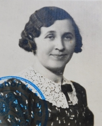 Maminka Anna Koubová