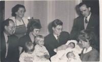 With husband, children and family, cca 1958