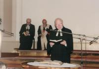 Minister Dus: service to dispatch the first non-Catholic chaplain, Prague 1998