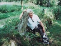 U patníku, který zasadil děda (cesta od Pašteckého mostu na Přední Paště)