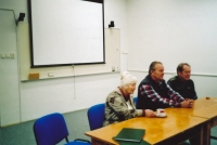 Meeting in Uničov, 2007, Miroslav Hampl in the middle