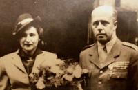 rodiče - svatba v roce 1947