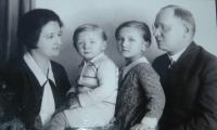 With parents and brother Arnošt