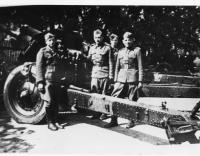1st detachment, 1st Czechoslovak Independent Brigade (standing first from the left, gun commander Vasil Derďuk)