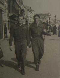 V UNRRA, Benátky, 1.4.1946, Michal Demjan vpravo