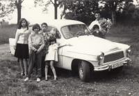 S rodinou na výletě, 1965 (L. Goral vpravo)