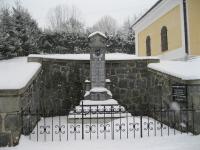 Památník padlých v Petrovicích