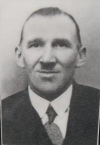 Joseph Calábek - father of her future husband - also killed in the Zákřov massacre