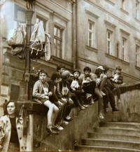 The "Castle Stairs Run" race for Prague scouting clubs.  Döllinger´s club organized this annual race 7 times throughout the 1970s.