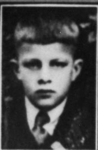 Vladimir Švarc - 16 years, the son of the witness´s cousin who was murdered April 20, 1945 in the Kyjanice hamlet