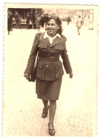 Mother at Prag (WWII)