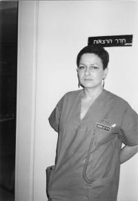 Kateřina Bittmanová v nemocnici v Izraeli, 80. léta