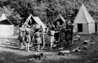 Letní tábor světlušek 1939 (Marie Prokopová první zprava)