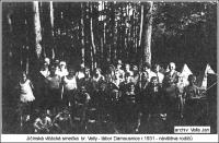 Návštěva rodičů na táboře jičínských vlčat v roce 1931 (soukromý archiv Jana Vally)