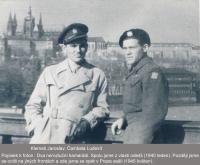 Jaroslav Klemeš a Ludvík Čambala (vpravo) v Praze - 1945