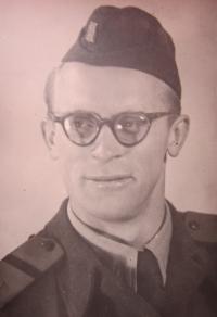 Hugo Drásal in 1952 in the army