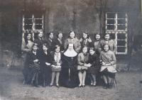 Mother in convent school led by Ursuline sisters, 1932