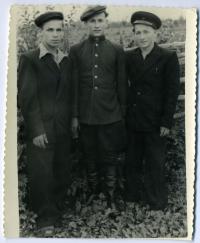 Bohdan Klymchak with his friends in the special settlement (station "64 km"), the 1950s.