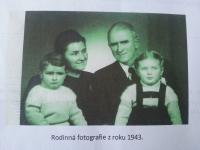 Rodina Drašnarova v roce 1943