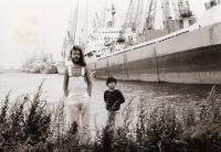With his son Vavřinec in Rotterdam, 1980