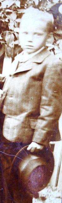 17-tchán Josef Ehrenberger r.1911