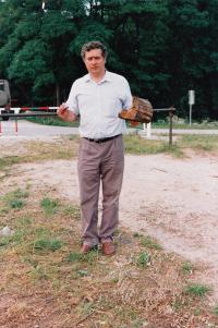 Nagy László az ideiglenes határátkelőnél, 1989