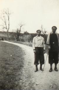 Jaroslav Svoboda s kamarádem Josefem Růžičkou před válkou