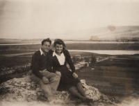 Dov Strauss with his wife Malka, 1945