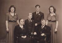 Danish family Poulsen with whom Dov lived 1939-1940