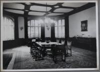 Dining room in the Dobřenice chateau, current photo