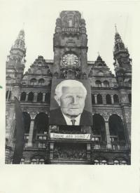 The picture of L. Svoboda on the Town Hall