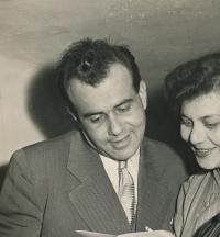 Eva Bošková after the Premiere of "Společenská poradna" performance (1978)