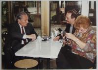 S redaktorem Antonínem Zelenkou při rozhovoru