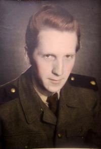 Ladislav Kratochvíl v Technických praporech