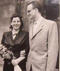 Irena Holoubková with her husband