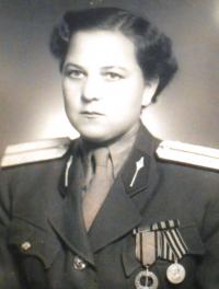 Cecílie as a lieutenant                                                                            