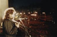 Projev J. Skalníka během Sametové revoluce 26.11. 1989 