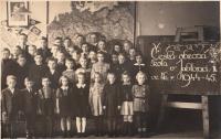 Czech class in German school in Jablonec nad Nisou - Pivovarská street, 1944-45 (Josef Tvrzník in the top row - third from the left)