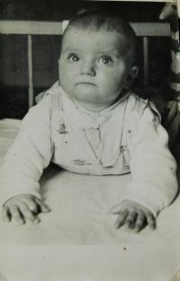 Hanička Ryšková (Holcnerová) v roce 1961