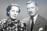 ing. Karel Faber (otec) a matka Aloisie - svatební foto