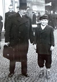 04 - s dědečkem Hornem