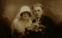 Wedding photo of the witness´parents in Brno in 1930