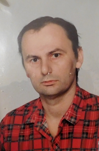 son Miloslav Bartoň