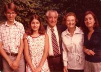 The Krajinas with daughter Milena and grandchildren, Vancouver 1976