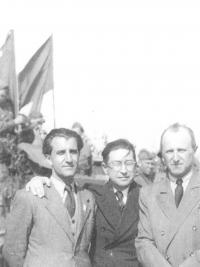 At the Kbely airport, 10th May 1945. From left: Krajina, Drtina, Drábek)
