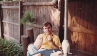 1980 - Petr Esterka při odpolední siestě
