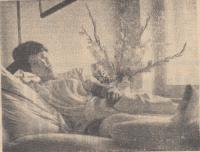 Petra Erbanová se střelným poraněním pravé nohy v liberecké nemocnici, srpen 1968